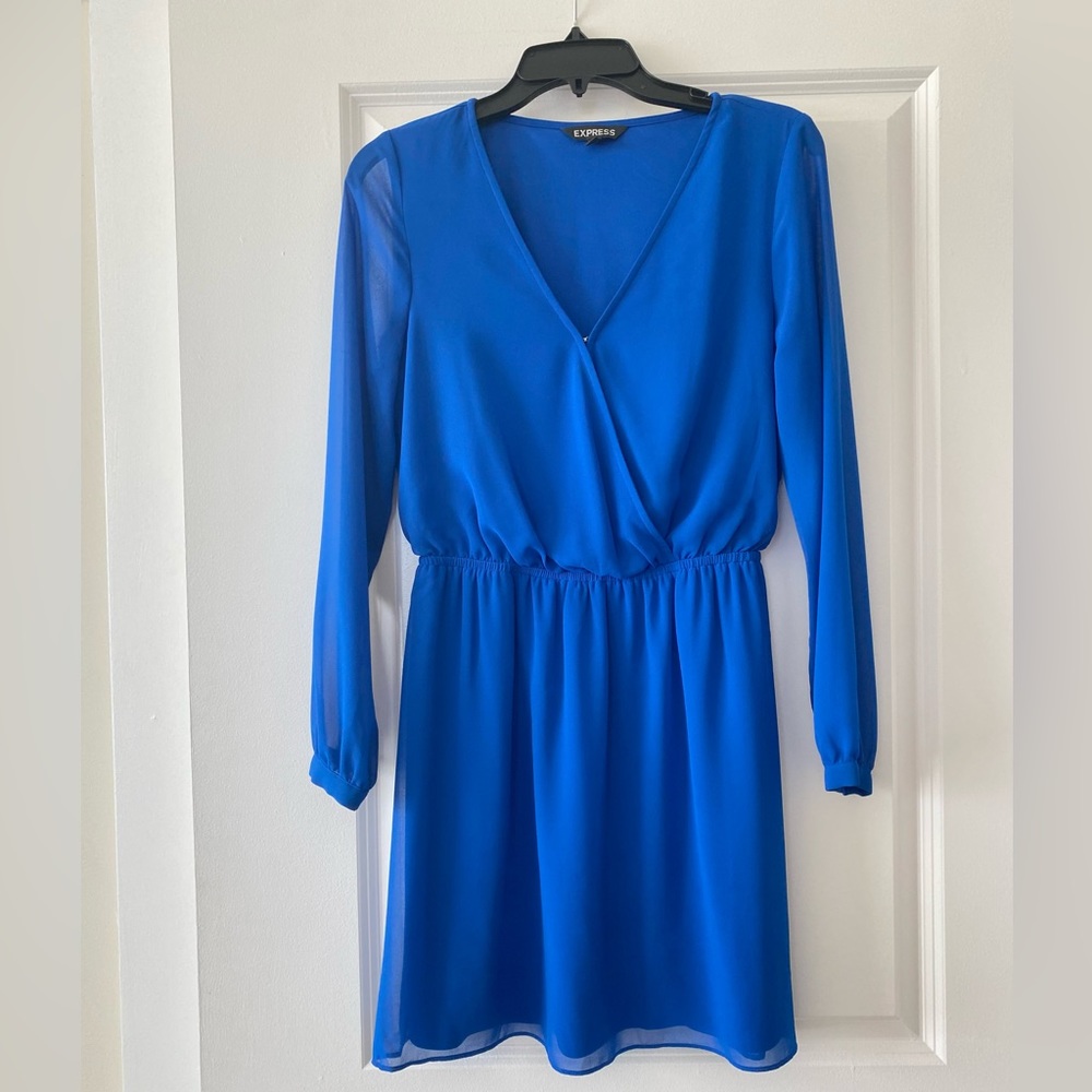 NWOT Women’s Express Mini Dress in Blue - size small